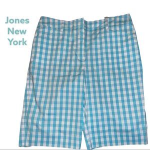 Nwot! Jones New York baby blue and white checkered Bermuda shorts!